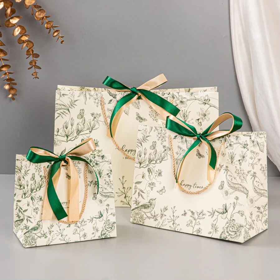 Luxury Skincare Packaging - ถุงของขวัญลายดอกไม้ 10 ชิ้น พร้อมริบบิ้นโบว์ กระเป๋าถือหรูหราแบบพกพา สำหรับงานแต่งงาน